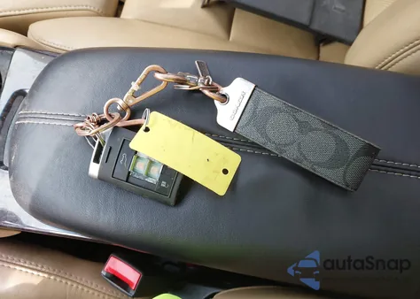 2013 Cadillac Xts Luxury z USA, uszkodzony, nr VIN 2G61R5S38D9143551